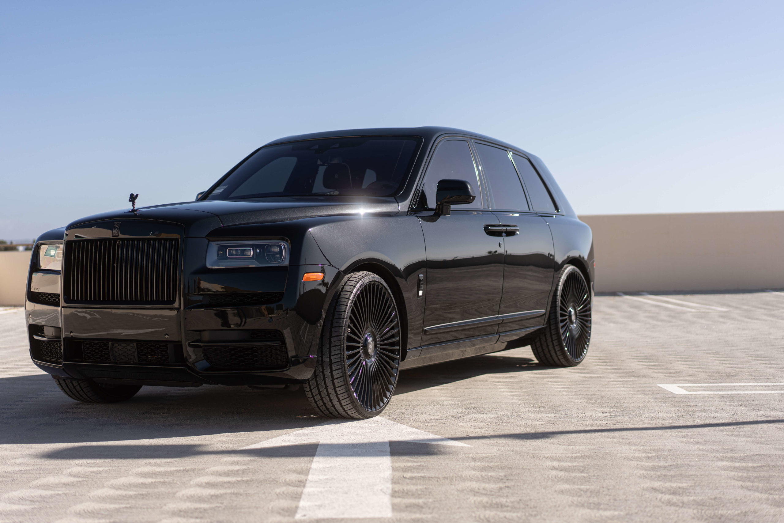 Blacked out Rolls Royce Cullinan aka  Cars Enthusiasts  Facebook
